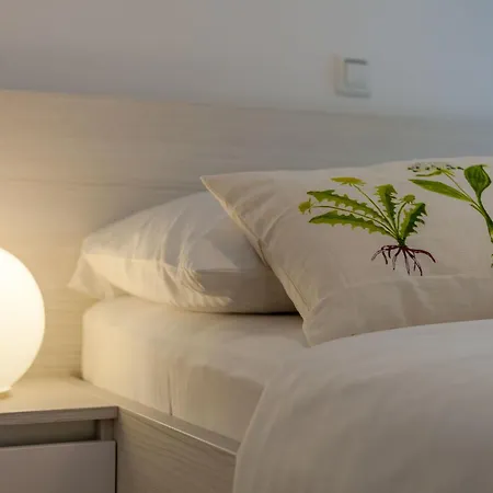 Appartement Azalea A3 *