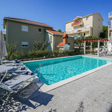 Appartement Azalea A3 Podstrana